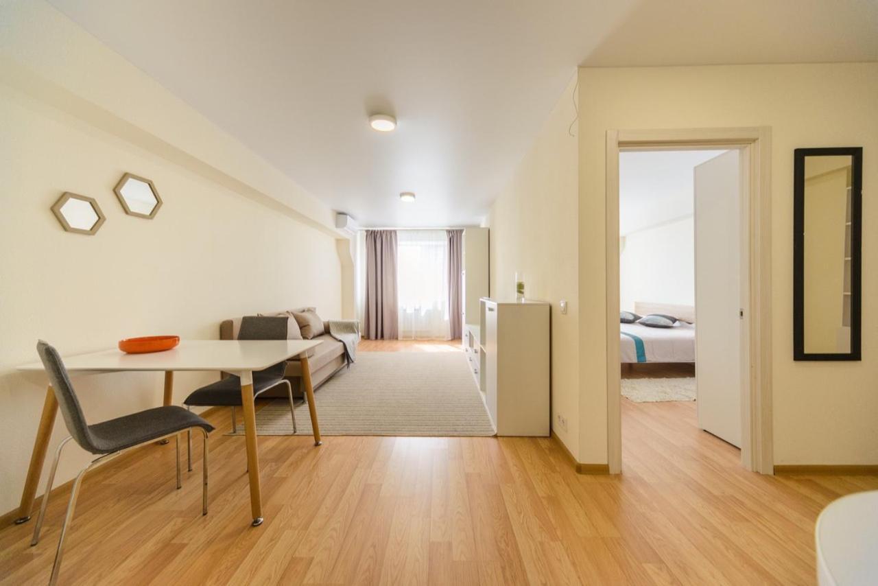 Inn Smarthause Apartments Kiev Buitenkant foto