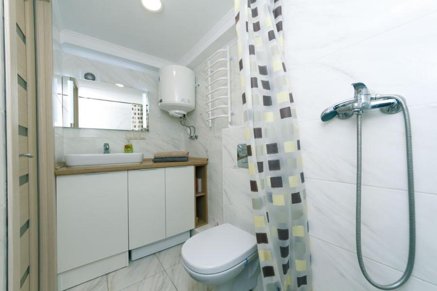 Inn Smarthause Apartments Kiev Buitenkant foto