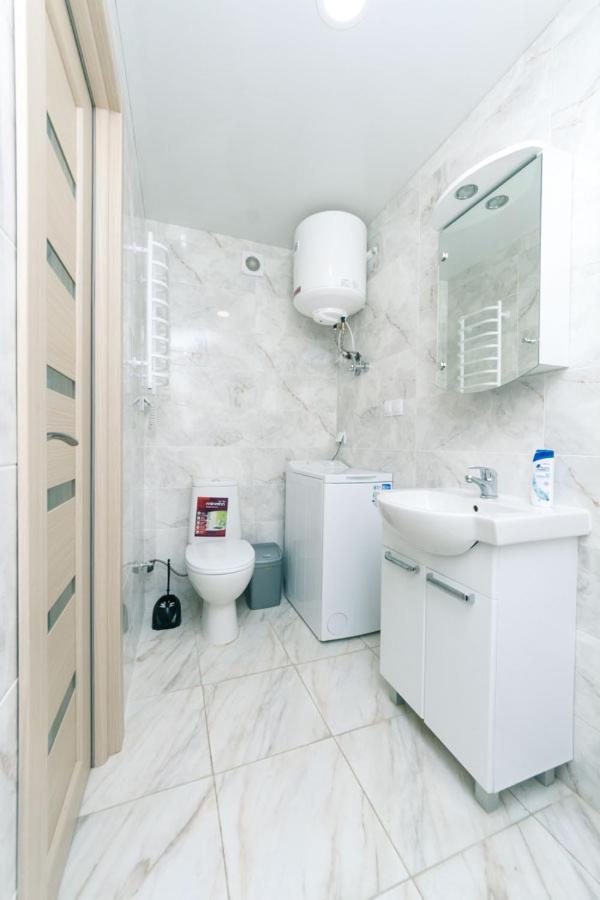 Inn Smarthause Apartments Kiev Buitenkant foto