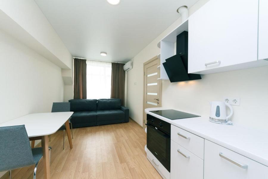 Inn Smarthause Apartments Kiev Buitenkant foto